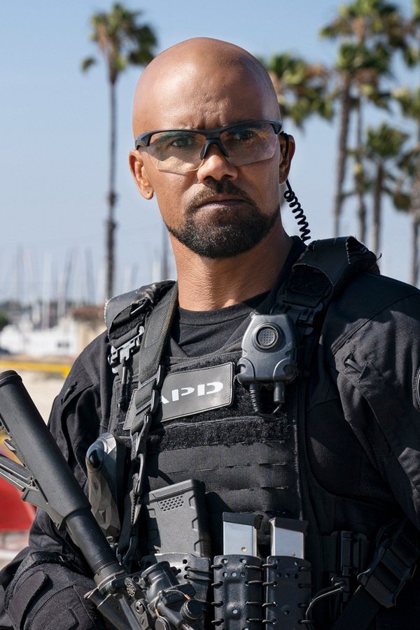 S.W.A.T. – S03E01 – Cielo di fuoco