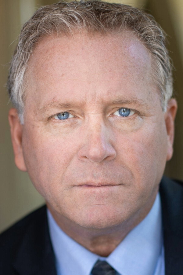 Tony Senzamici's headshot