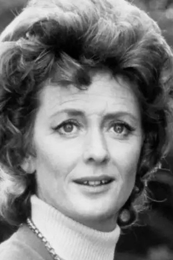 Elspet Gray's headshot