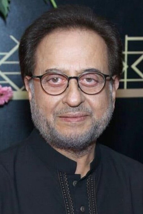 Nadeem's headshot