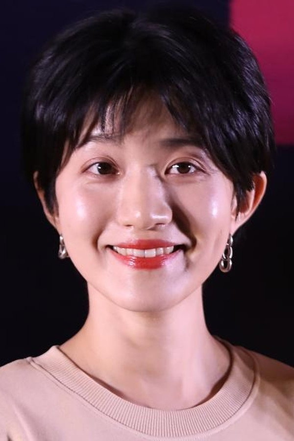 Sheng Chenchen's headshot