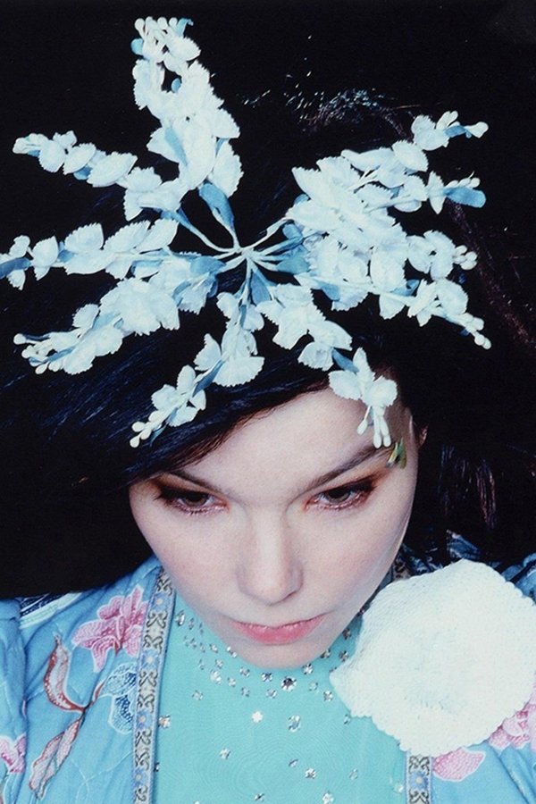 Björk – The Creative Universe of a Music Missionary