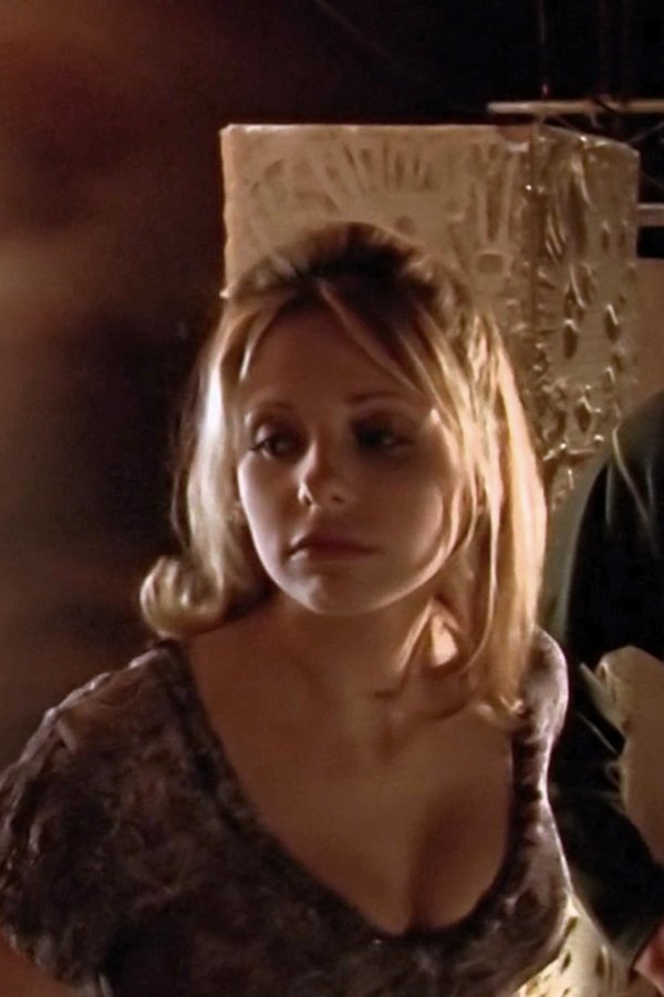 Buffy l’ammazzavampiri – S02E04 – La prescelta