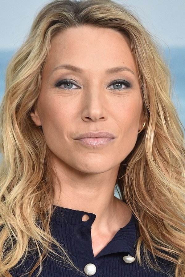Laura Smet's headshot