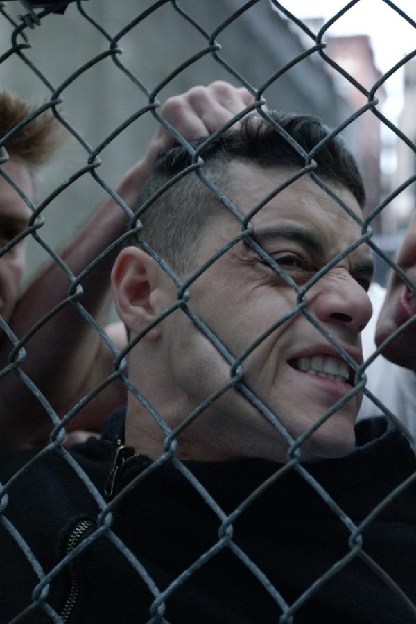 Mr. Robot – S02E07 – Stretta di mano