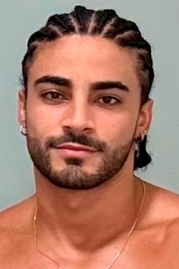 Hiuri Cruz
