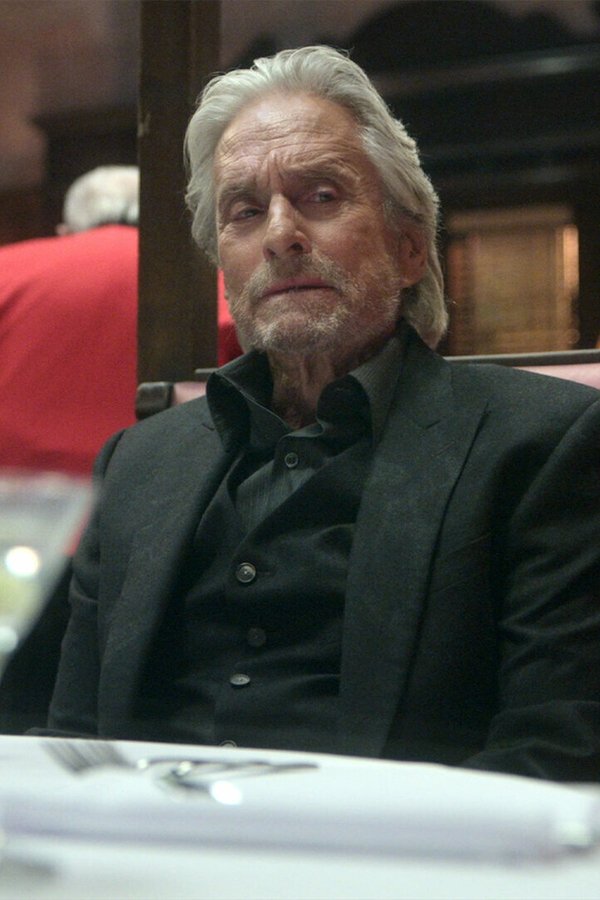 Il metodo Kominsky – S03E01 – Capitolo 17: In tutti i luoghi vecchi e conosciuti