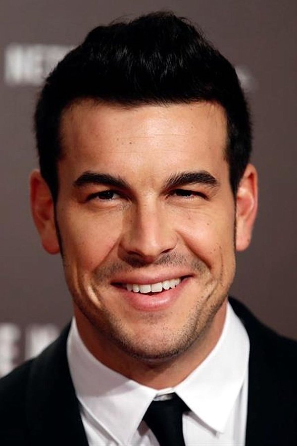 Mario Casas — The Movie Database (TMDb)