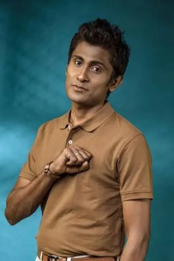 Alexander Babu's headshot