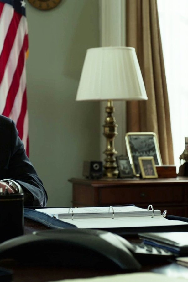 The Looming Tower – S01E08 – Una relazione molto speciale