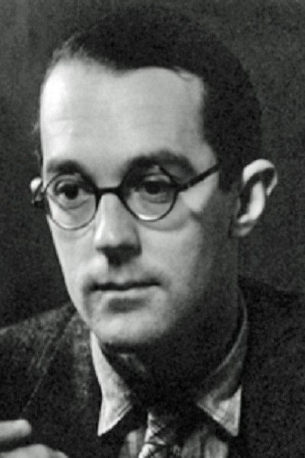 Basil Wright's headshot