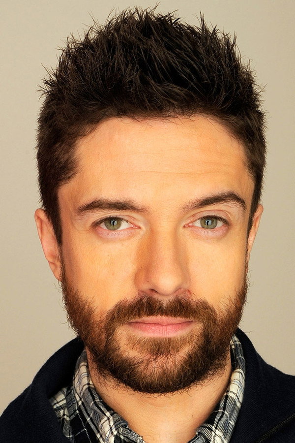 Topher Grace's headshot