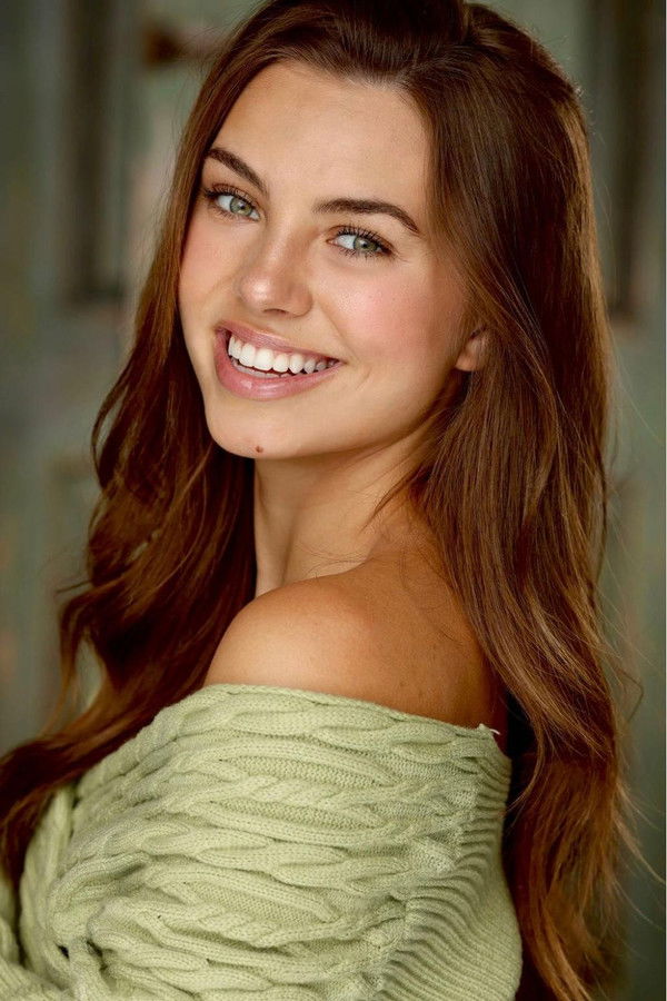 Caitlin Carmichael's headshot