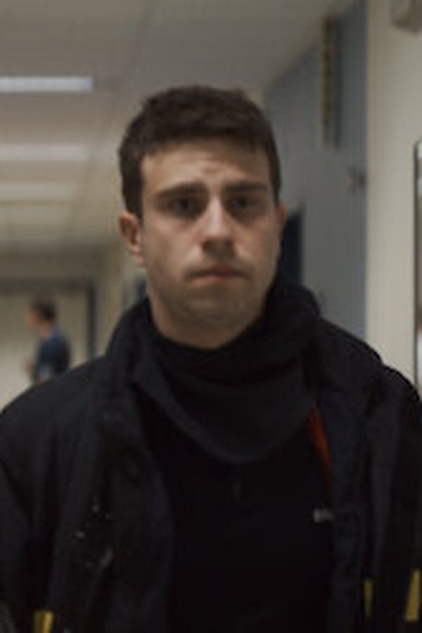 Under Fire – S01E08 – Episodio 8