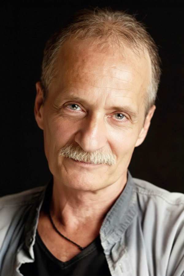 Cüneyt Çalışkur's headshot