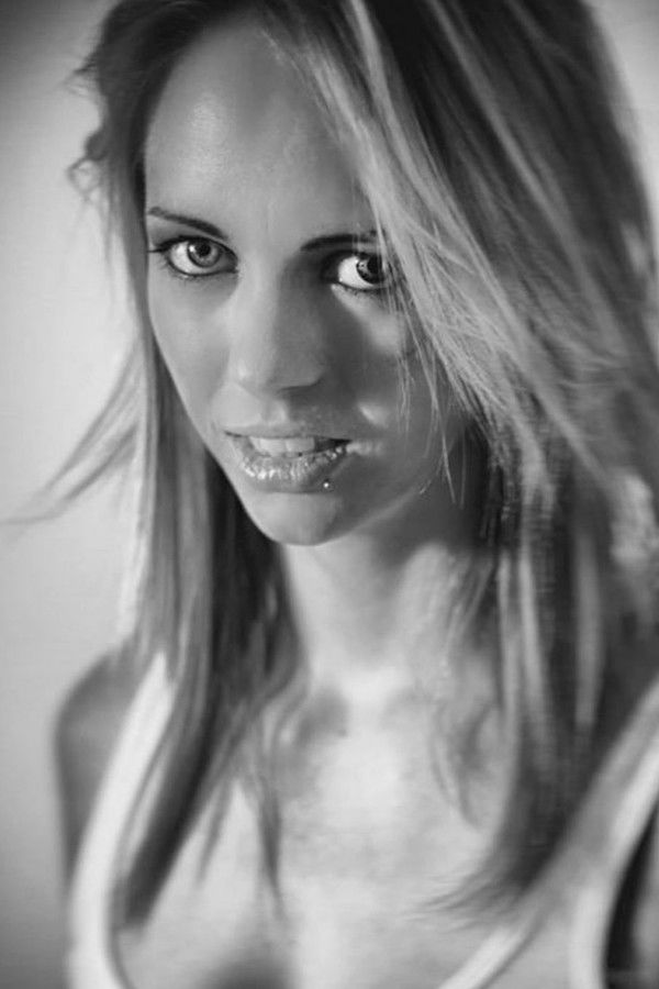 Luna Wolf's headshot