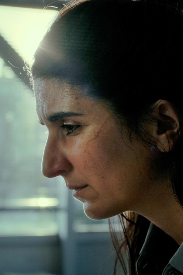 La scomparsa di Kimmy Diore – S01E02 – Il cavaliere