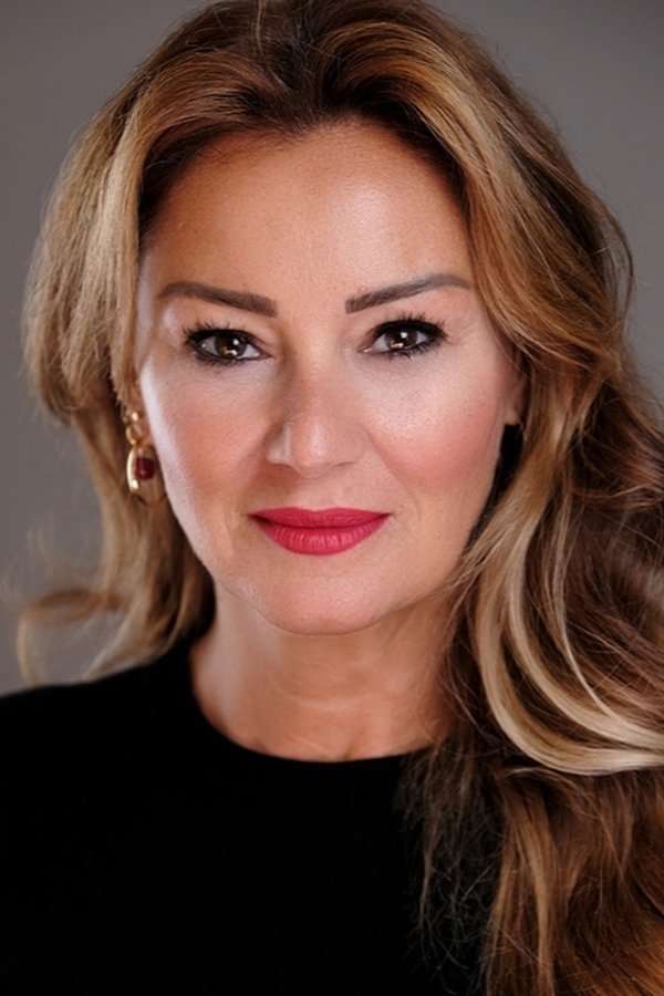 Pınar Altuğ