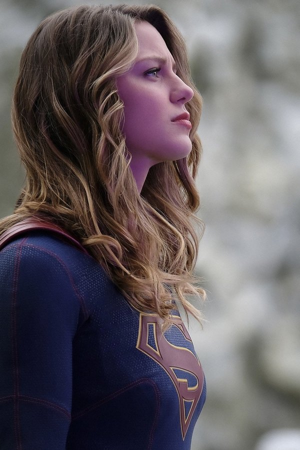 Supergirl – S02E09 – Supergirl vive