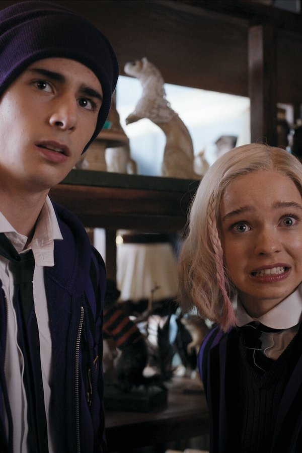 Mercoledì – S01E03 – Episodio 3