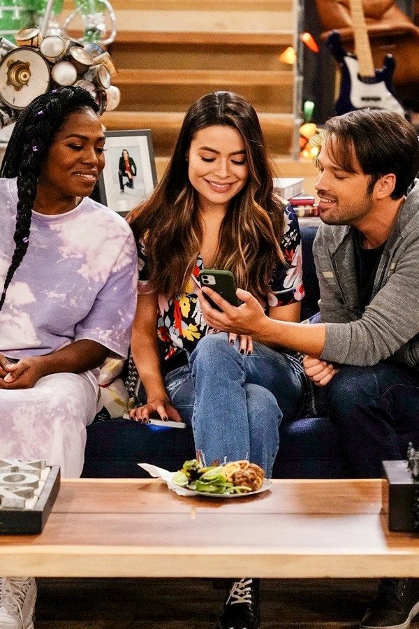 iCarly – S01E03 – Finte scuse