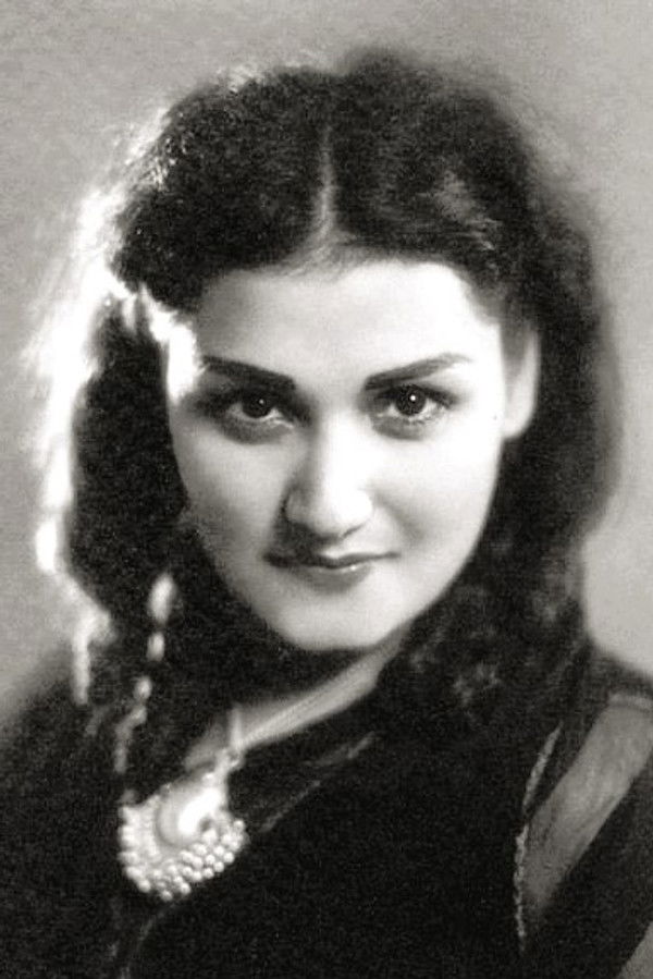 Noor Jehan's headshot