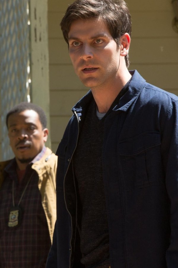Grimm – S02E07 – Lo spirito nella bottiglia