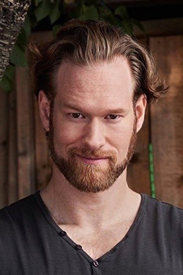 Michael Jonsson's headshot