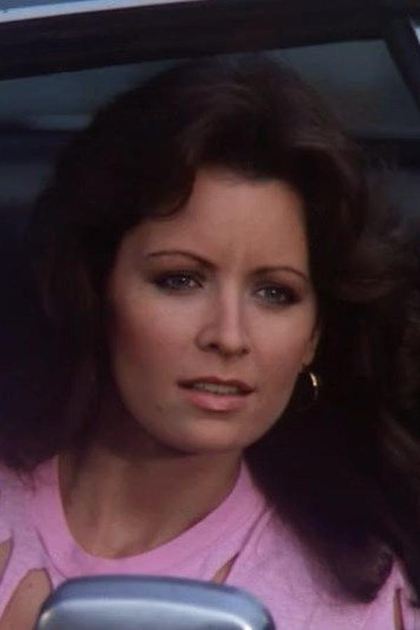 Hazzard – S05E15 – Di morte si può campare