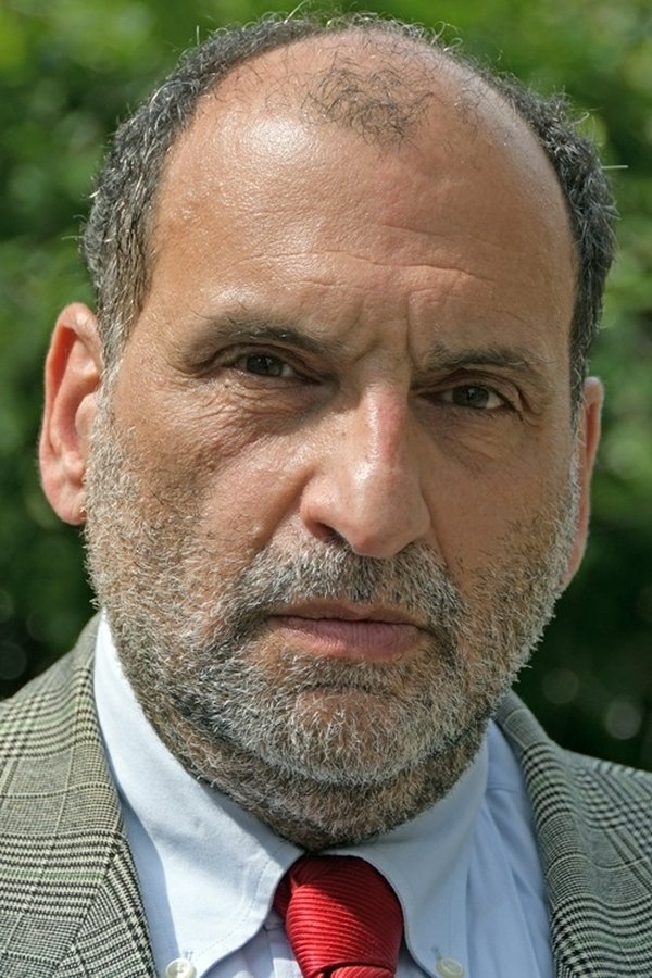 Rony Kramer's headshot