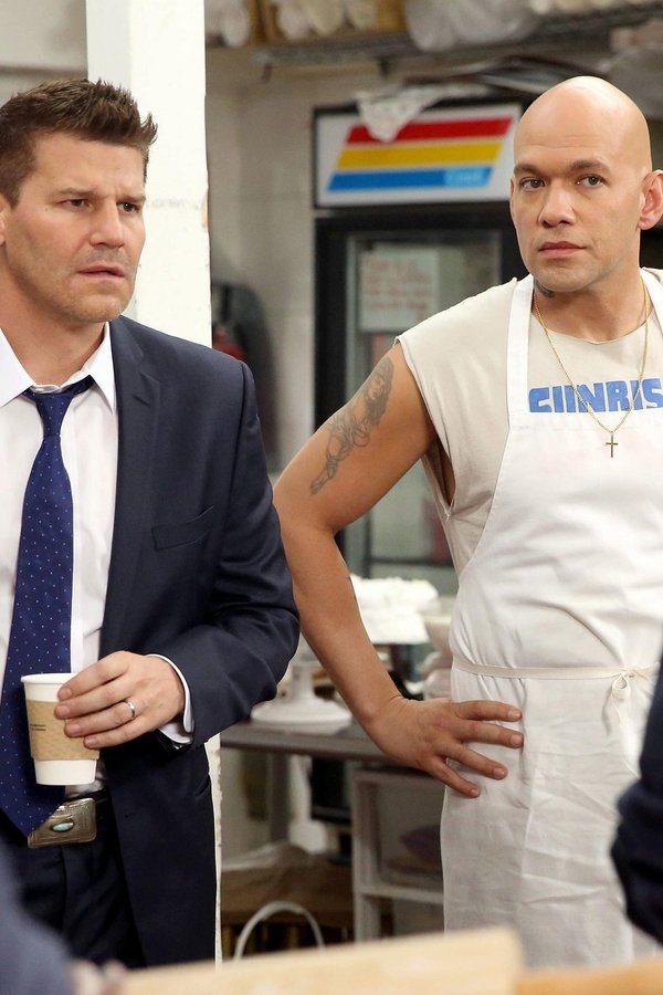 Bones – S10E13 – Il pasticcere in briciole