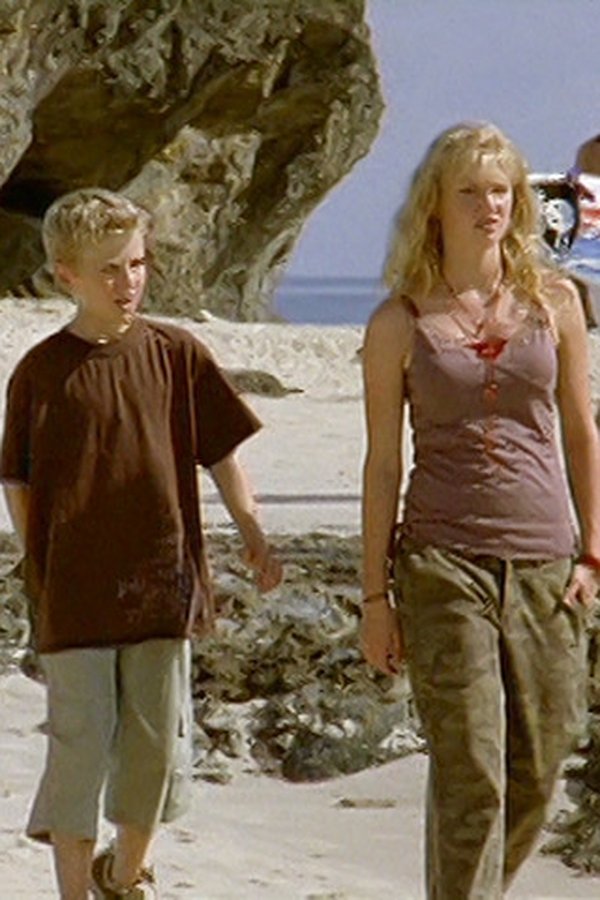 H2O – S01E06 – Amore giovanile