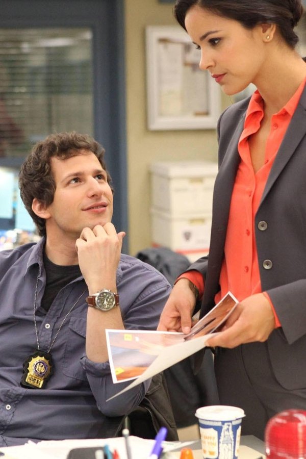Brooklyn Nine-Nine – S01E01 – Il nuovo comandante