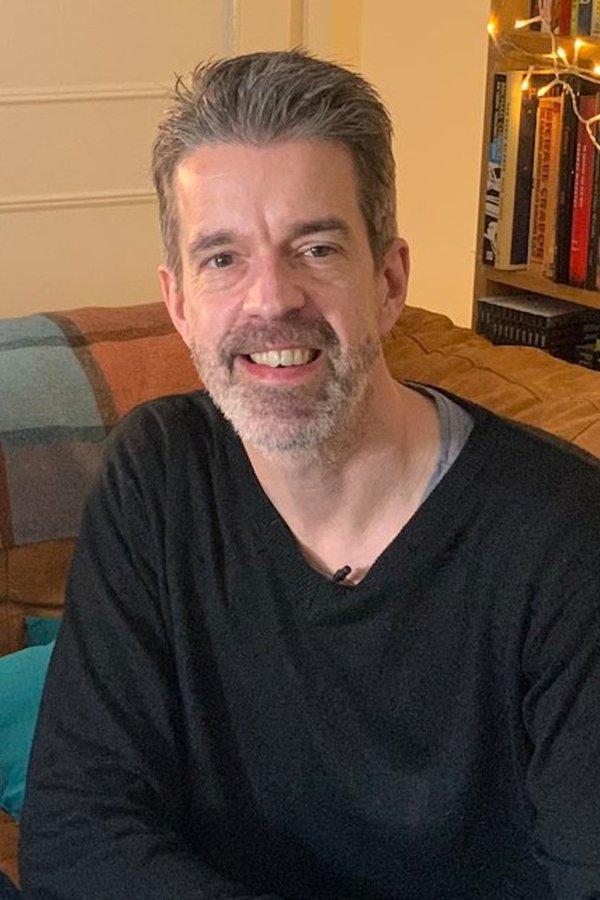 Ian Nathan's headshot