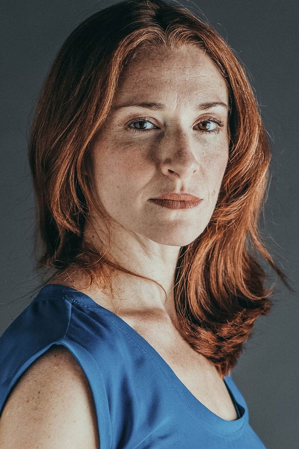 Nili Bassman's headshot