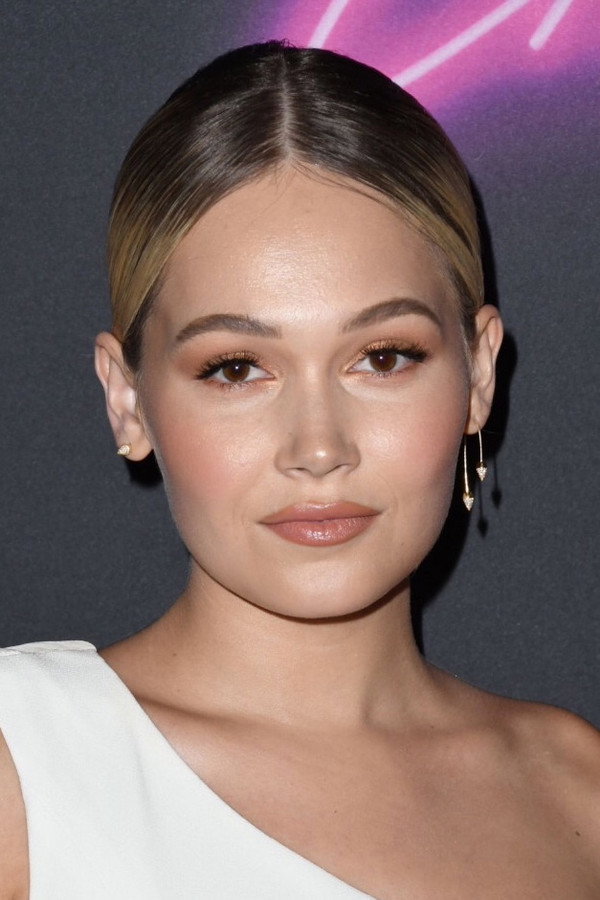 Kelli Berglund's headshot