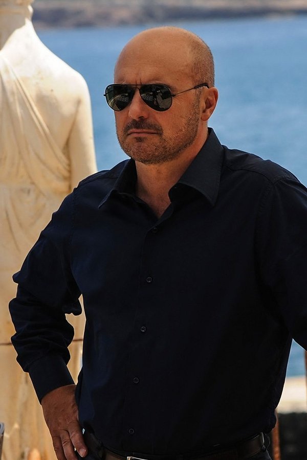 Il Commissario Montalbano – S08E01 – Il campo del vasaio