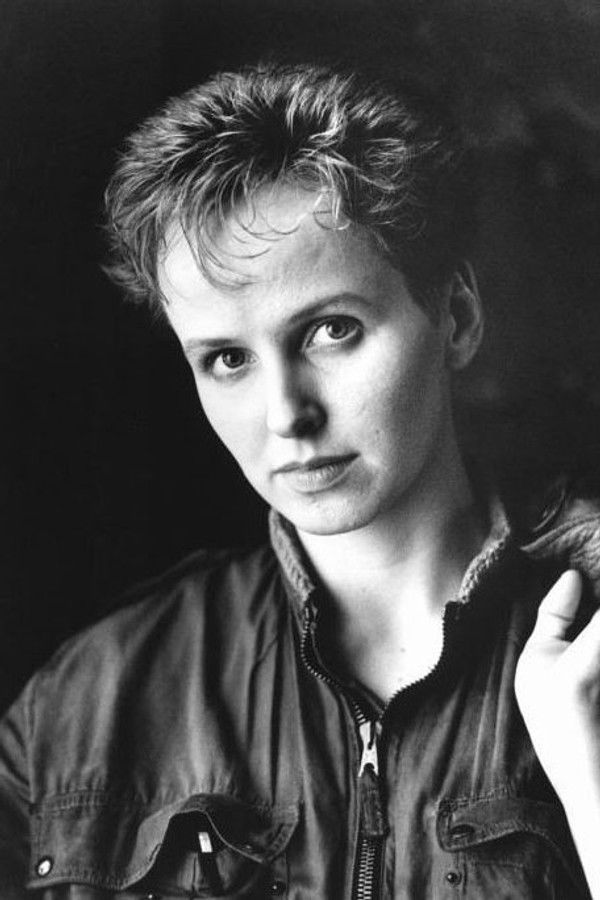 Kim Greist's headshot