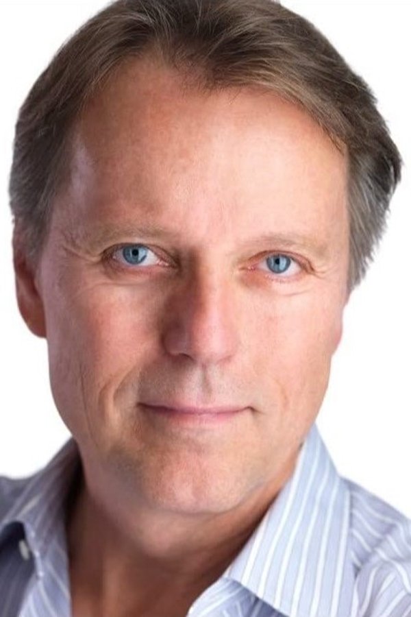 Brad Holbrook's headshot