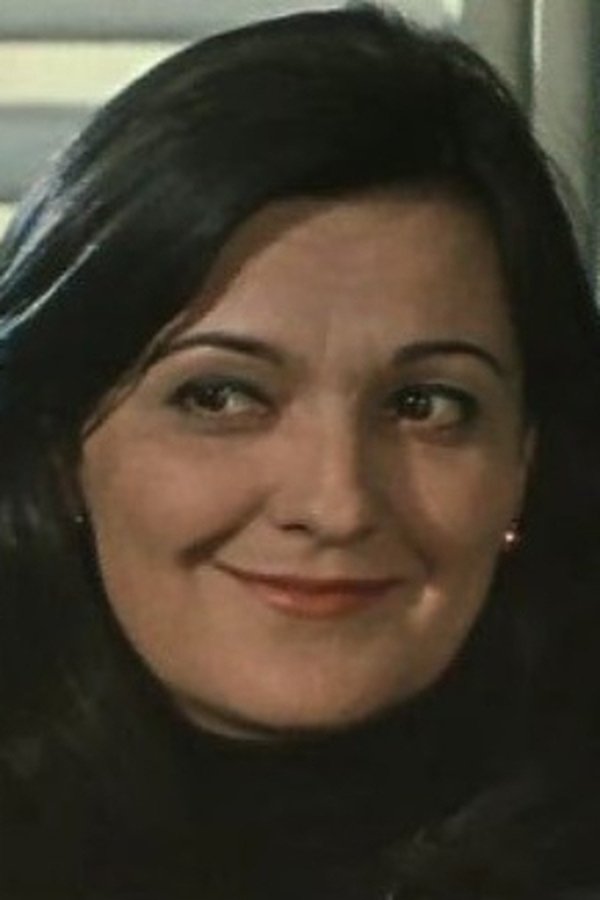 Rano Khamrayeva's headshot