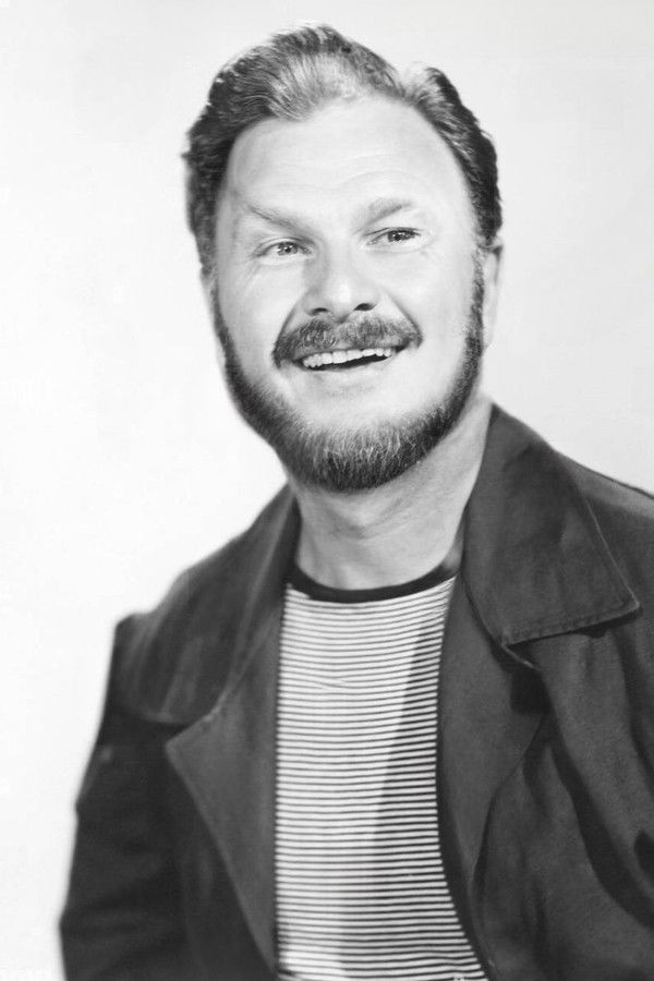 Eddie Albert's headshot