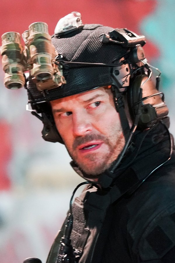 SEAL Team – S03E11 – Protocollo d’assedio