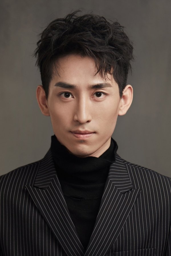 Li Xuan's headshot