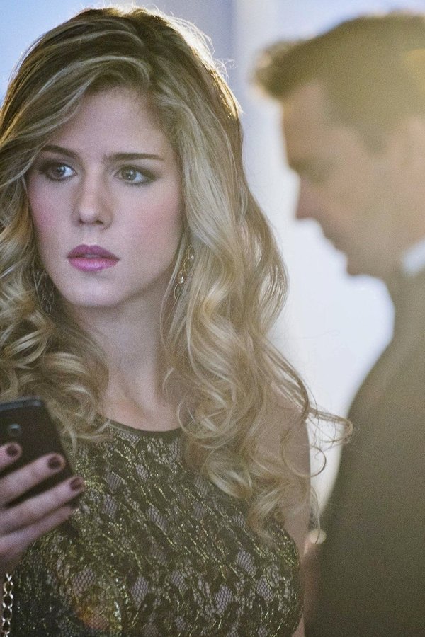 Arrow – S01E15 – Ladro di gioielli