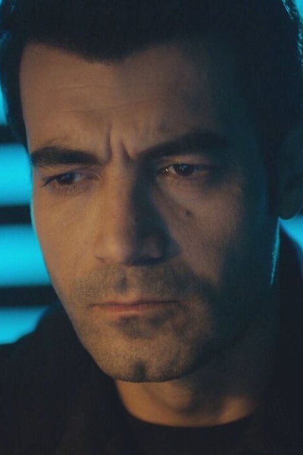 La rosa della vendetta – S01E18 – Episodio 18