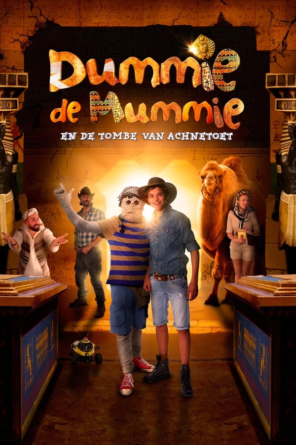 Dummie heeft heimwee. Hij wil terug naar Egypte om het graf van zijn ouders te zoeken, zodat hij afscheid van hen kan nemen. Klaas ziet die reis helemaal niet zitten. Hij vindt vliegen naar Egypte maar eng, het kost veel te veel geld en Dummie heeft geen paspoort.