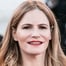 Jennifer Jason Leigh