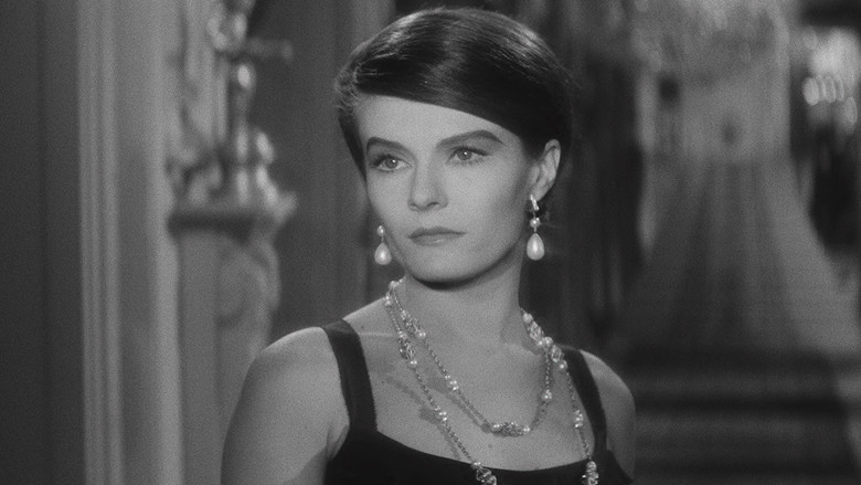 Last Year at Marienbad backdrop 3