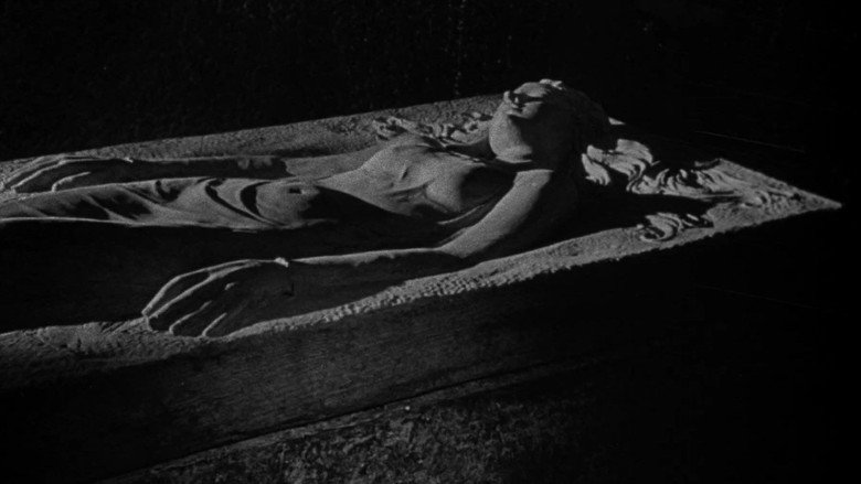 The Playgirls and the Vampire backdrop 9