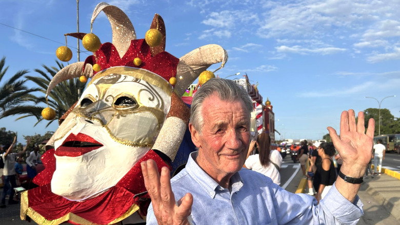 Michael Palin in Venezuela backdrop 9